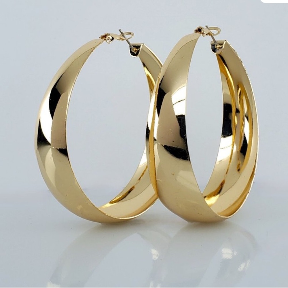 14K Gold Chunky Hoop Earrings